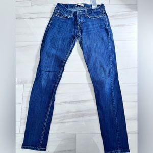 Levi’s Superlow Rise 524 - Skinny Jeans. Size 29 (9)